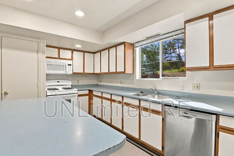 Flagstaff Condo: 25 S Maricopa St