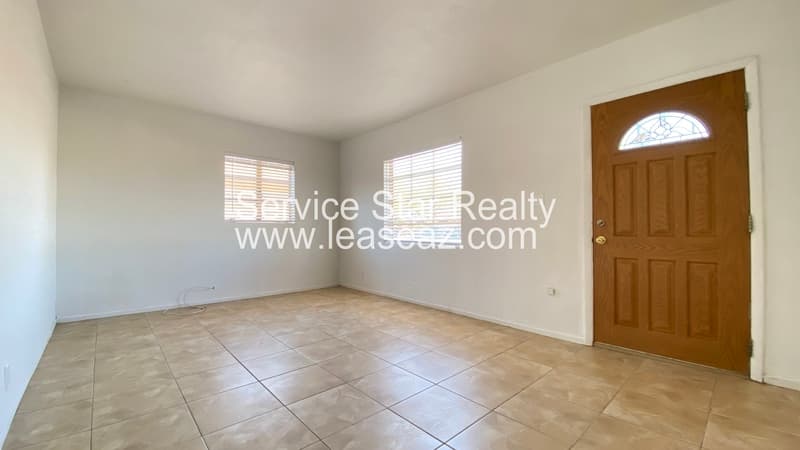Phoenix House: 3037 E Hartford Ave
