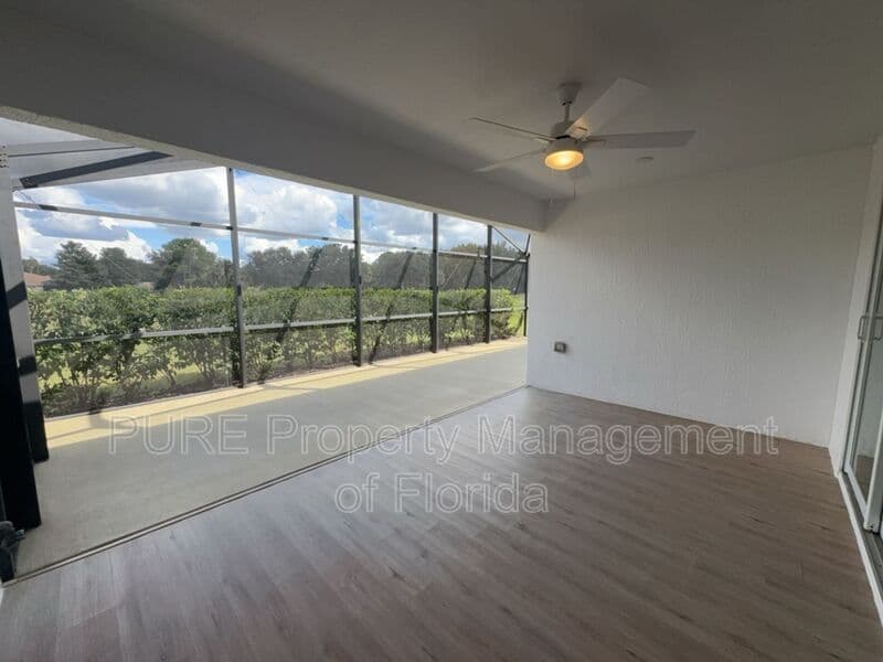 Ocala House: 15939 SW 14th Avenue Rd
