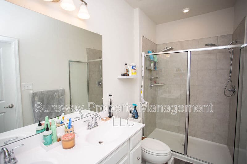 Pennsauken Townhome: 52 Hamilton Ct