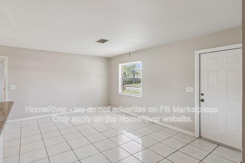 Brandon House: 712 Clayton St