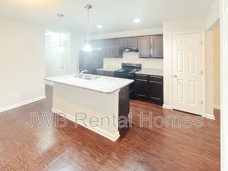 Jacksonville House: 3038 Rayford St
