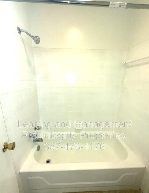 Baton Rouge Apartment: 7324 Menlo Drive