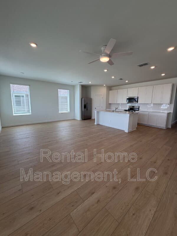 Minneola House: 3022 Granite Ridge Ave