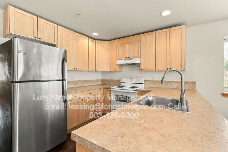 Corvallis Townhome: 132 SW Avery Ave