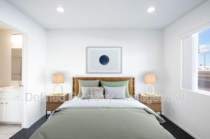 Los Angeles Condo: 3644 Keystone Ave