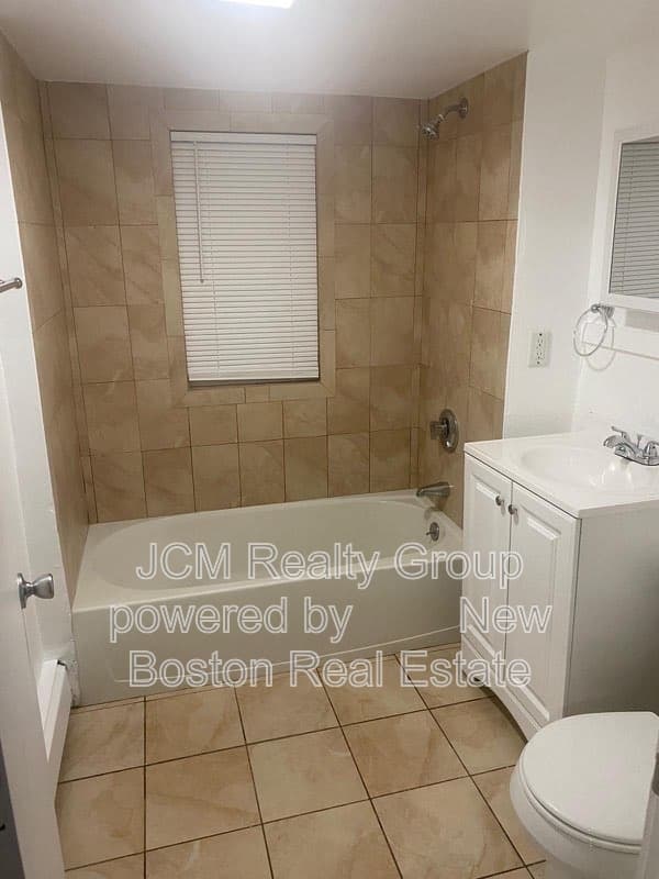 Lynn Condo: 133 Chestnut Street