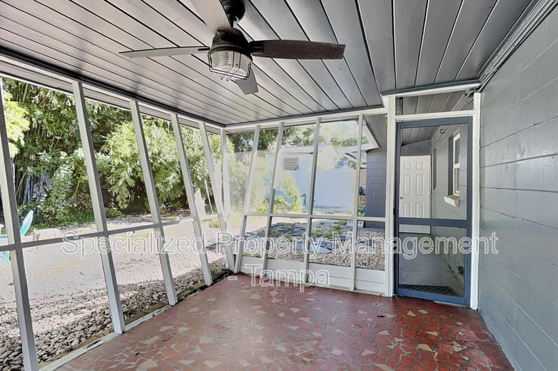 Tampa House: 311 W Fern St