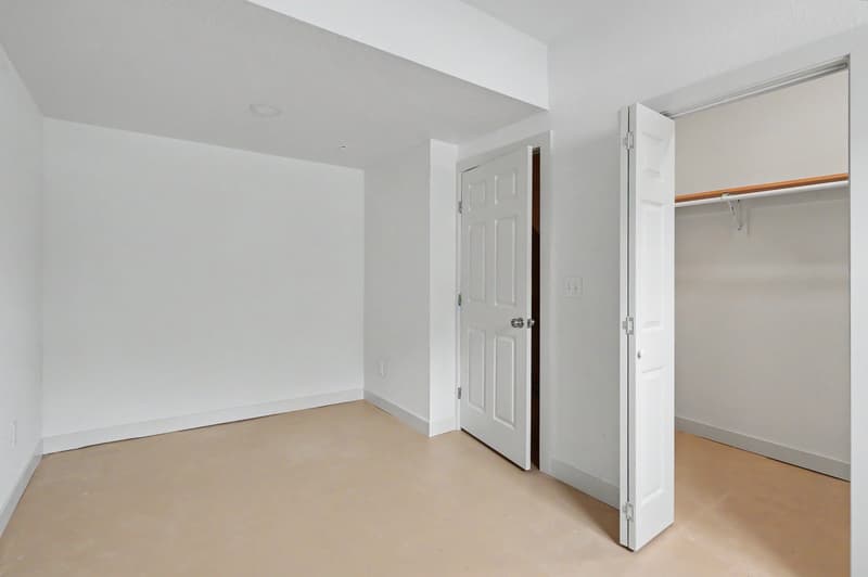 Lawrence Condo: 908 Indiana Street - C