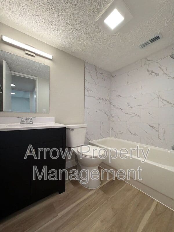 Omaha Condo: 5725 S 14-19