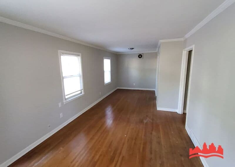 Bartlett House: 3029 Milkyway Dr