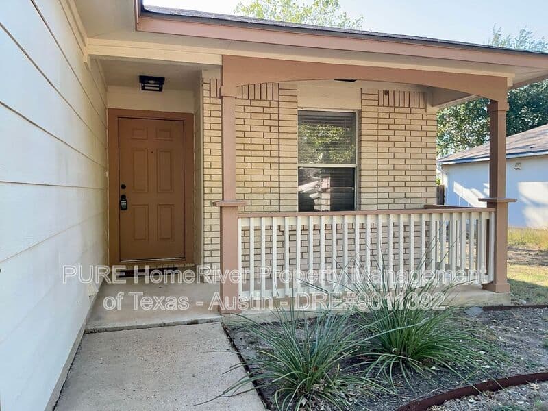 Taylor House: 3003 Tyler LN