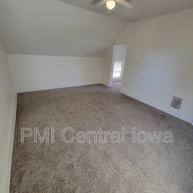 Des Moines Condo: 2220 E Walnut St