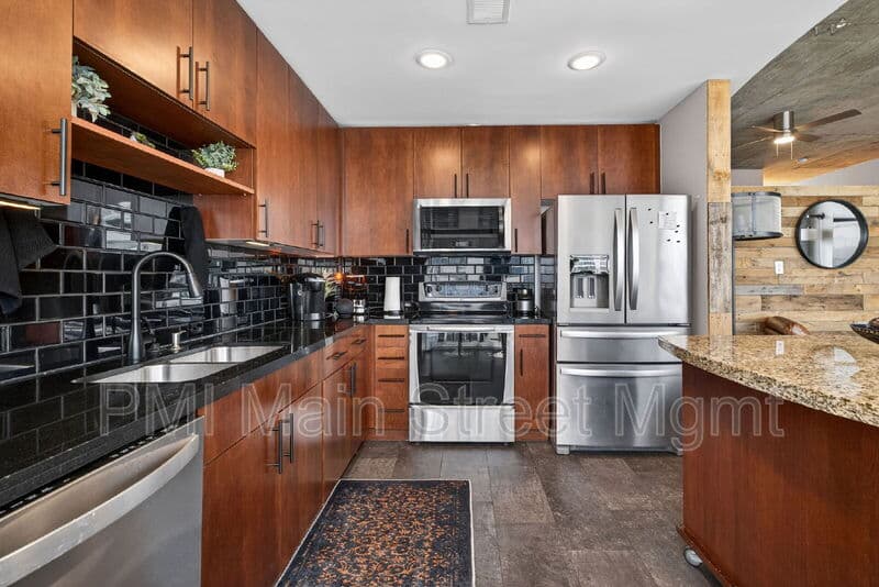 Orlando Condo: 155 South Court Avenue