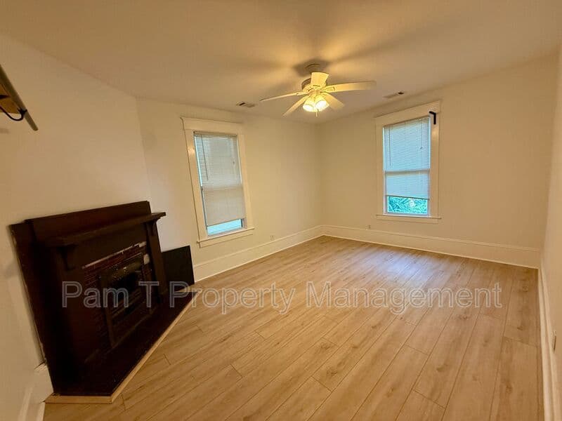Savannah House: 611 W 44th St