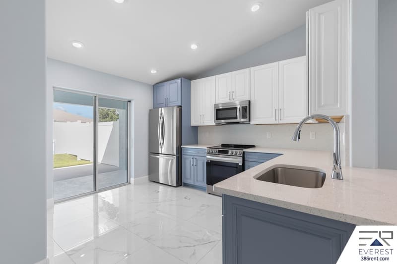 Palm Coast House: 10 Llovera Pl