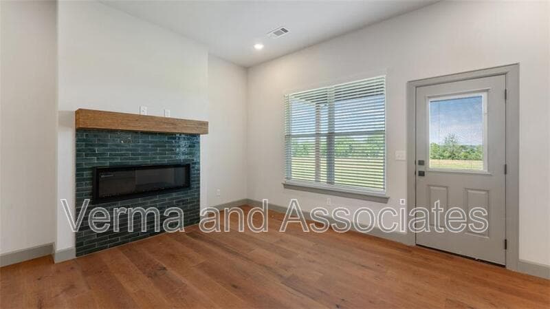 Centerton House: 1221 Mammoth St