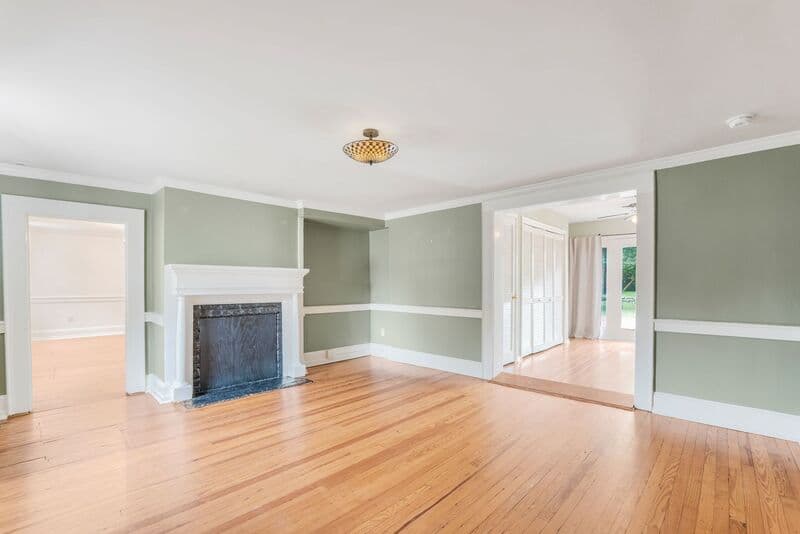 Fredericksburg House: 708 Kenmore Ave