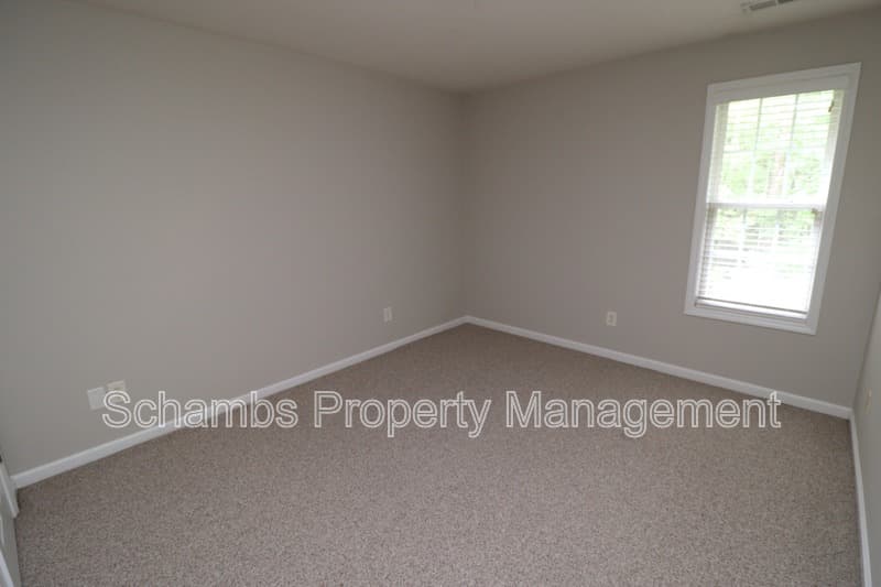 Durham House: 510 Wheeling Cir