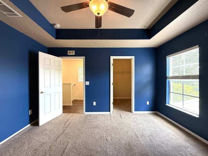 Lithia House: 16221 Bridgewalk Drive