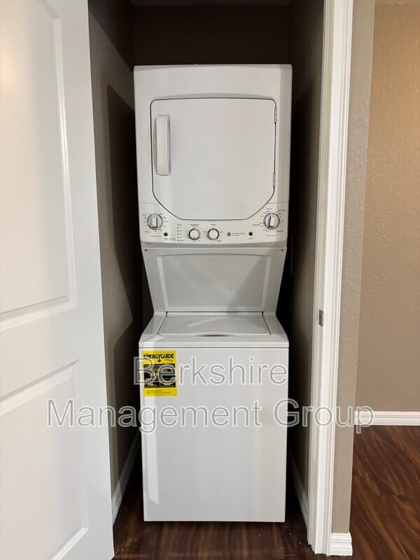 Winter Haven Townhome: 2405 Avenue C SW