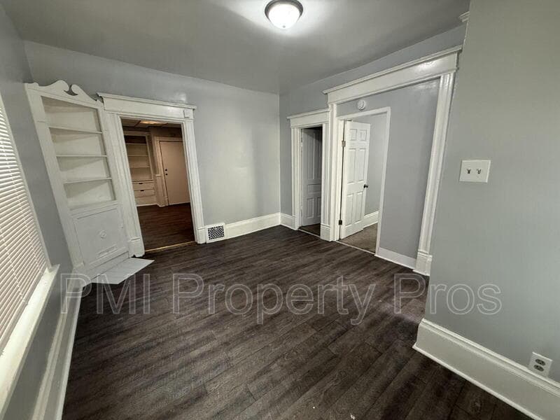 Milwaukee Condo: 1939 N 37th St