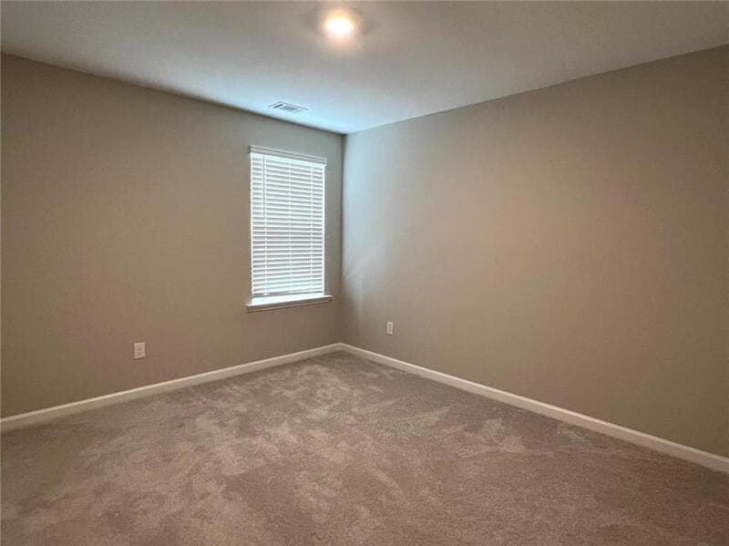 Hoschton House: 2119 Wood Thrush Way
