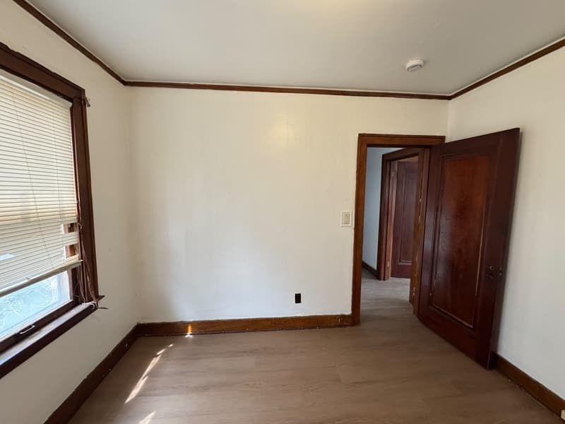 Detroit House: 11125 Cloverlawn Avenue