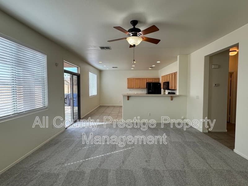 Laveen House: 6859 W Darrel Road