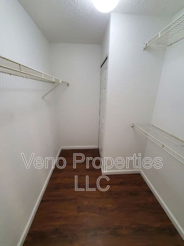 Clifton Park House: 111 Yorktown Dr.