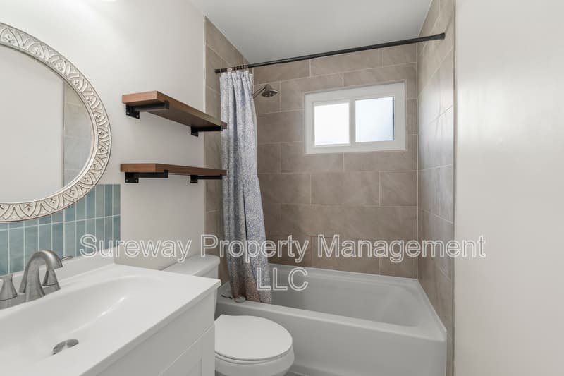 Browns Mills House: 211 California Trail