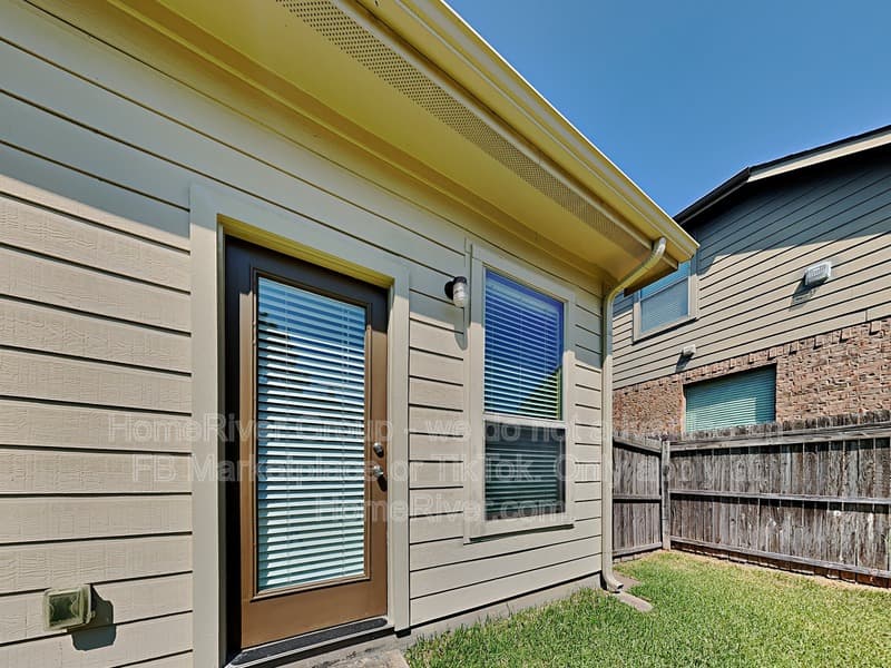 Mckinney House: 4609 Tina Dr