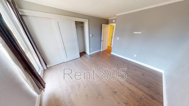 Ventura Condo: 3700 Dean Drive
