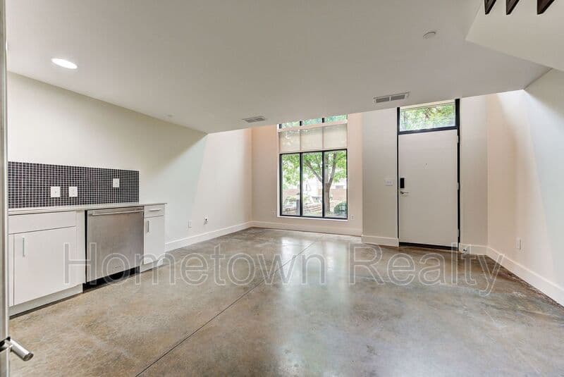 Oklahoma City Condo: 301 NE 4th Street