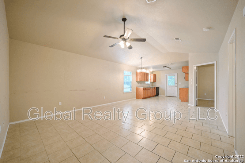 New Braunfels Condo: 280 Rosalie Dr