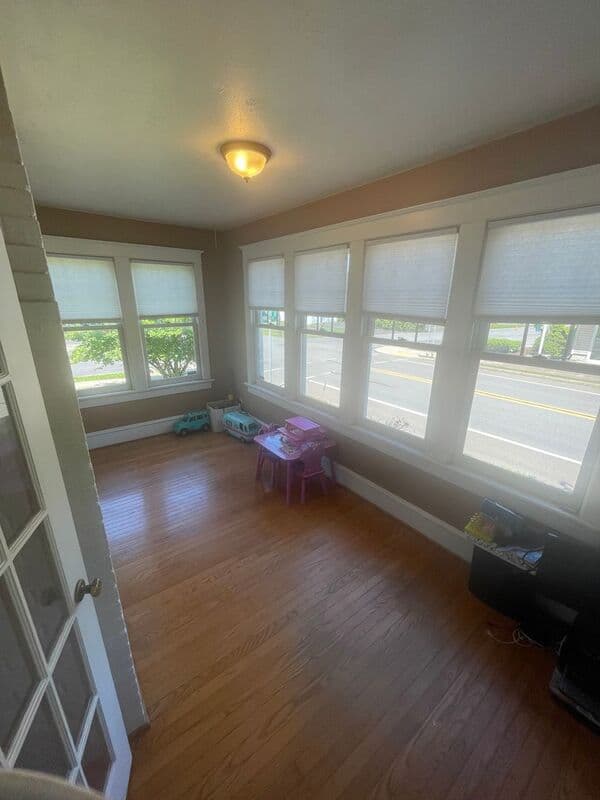 Stroudsburg House: 528 Lindbergh Avenue