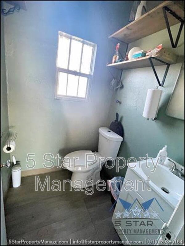 El Paso Condo: 1909 Yandell Drive