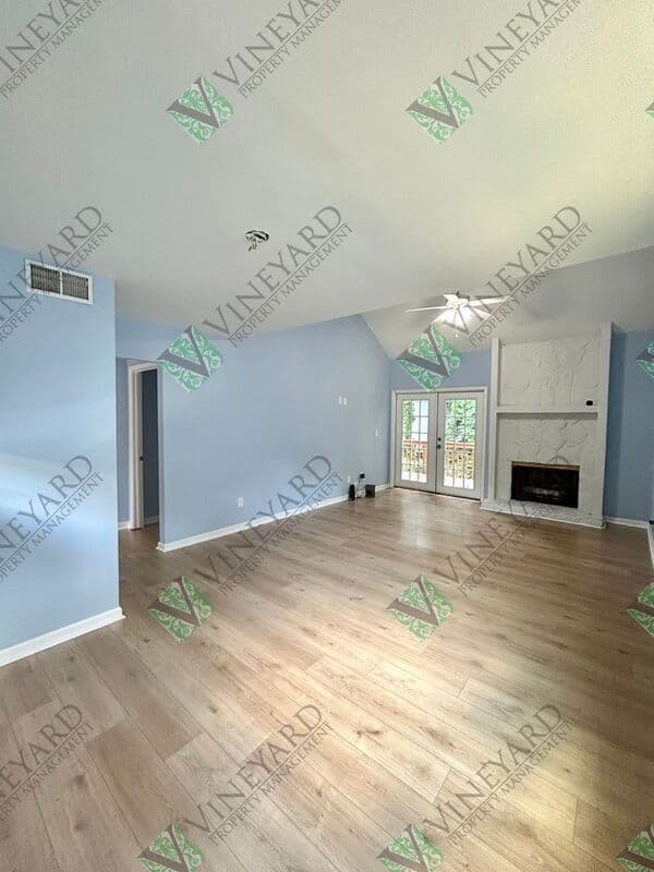 Smyrna Townhome: 1014 Falling Water Drive SE