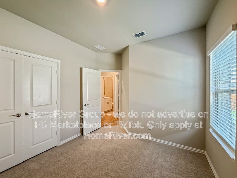 Mckinney House: 412 Dorothy Dr
