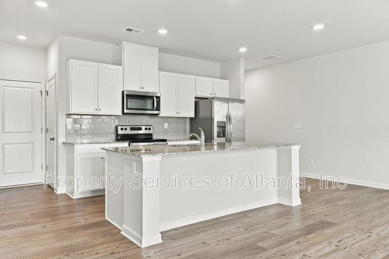 Flowery Branch House: 5313 Melbourne Ln
