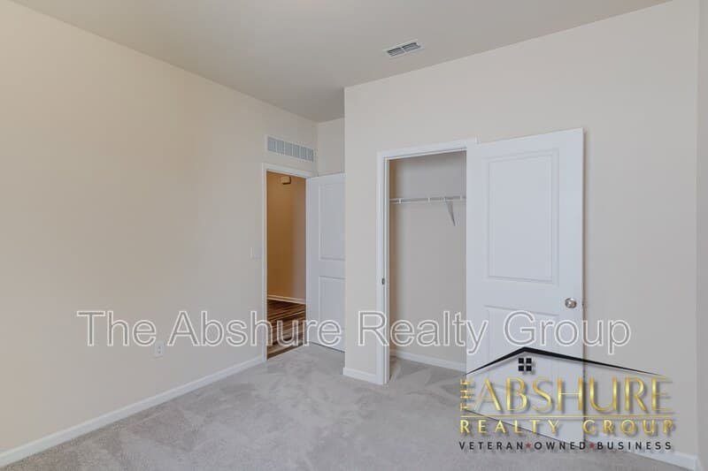 Raleigh House: 3512 Arctic Brook Street
