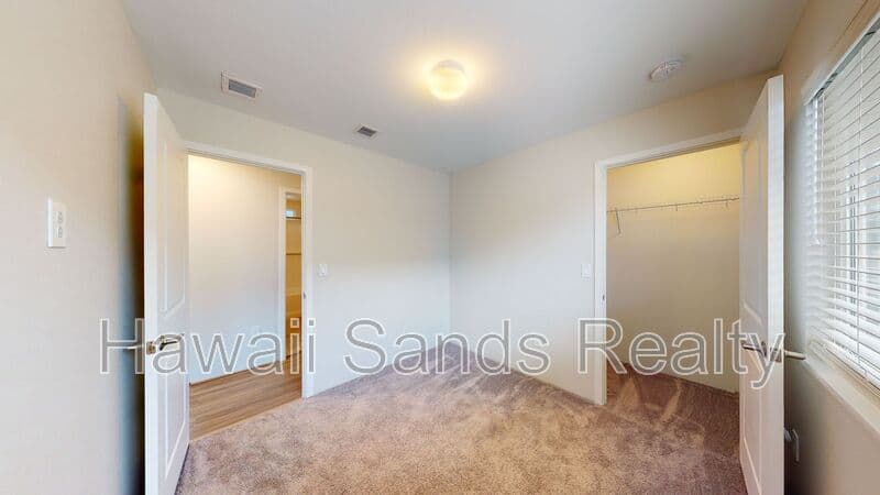 Ewa Beach House: 91-1841 Keaunui Dr.
