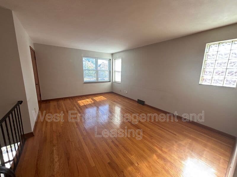 Saint Louis Condo: 5311 Jamieson Ave