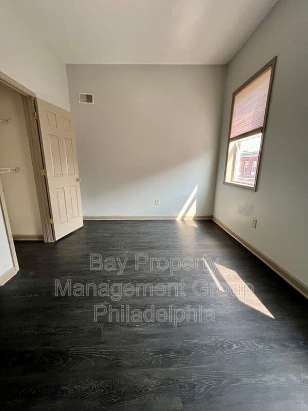 Philadelphia House: 2154 N Carlisle St
