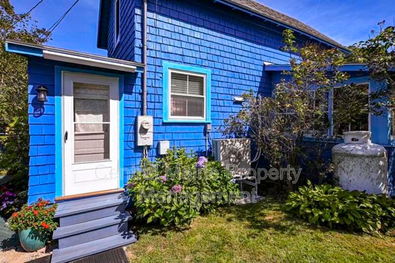 Old Orchard Beach House: 20 13th Street