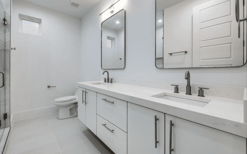 Dallas House: 2343 Hondo Avenue
