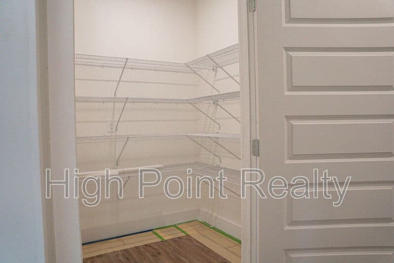 Fort Payne House: 3510 Godfrey Ave NE