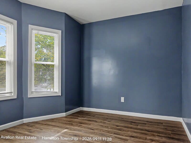 Hamilton House: 1275 Hamilton Avenue