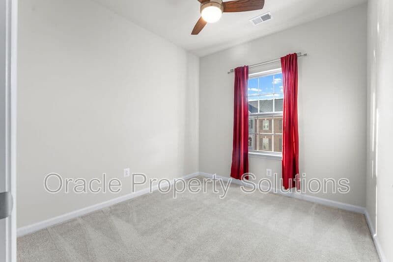 Hanover Townhome: 7850 Brandy Station Road