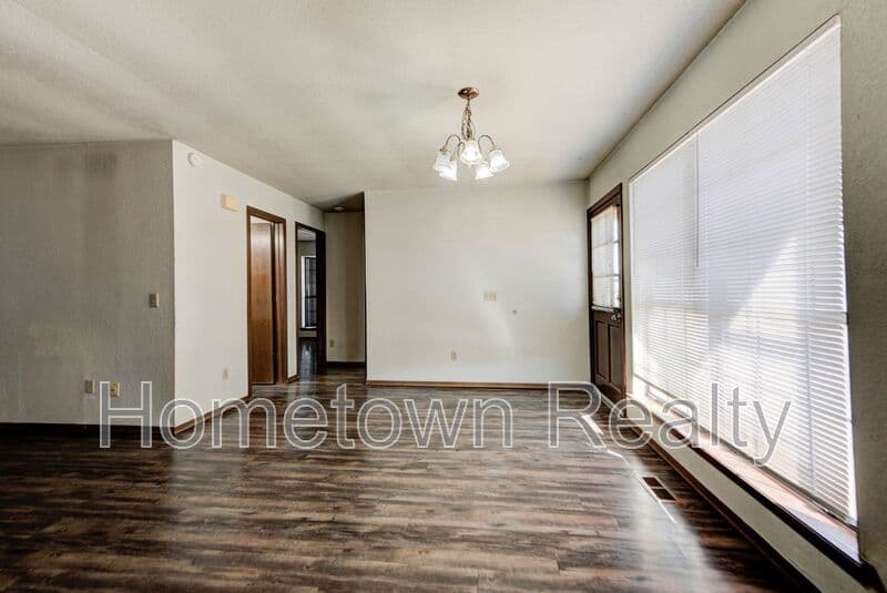 Oklahoma City House: 436 NE 115th Street